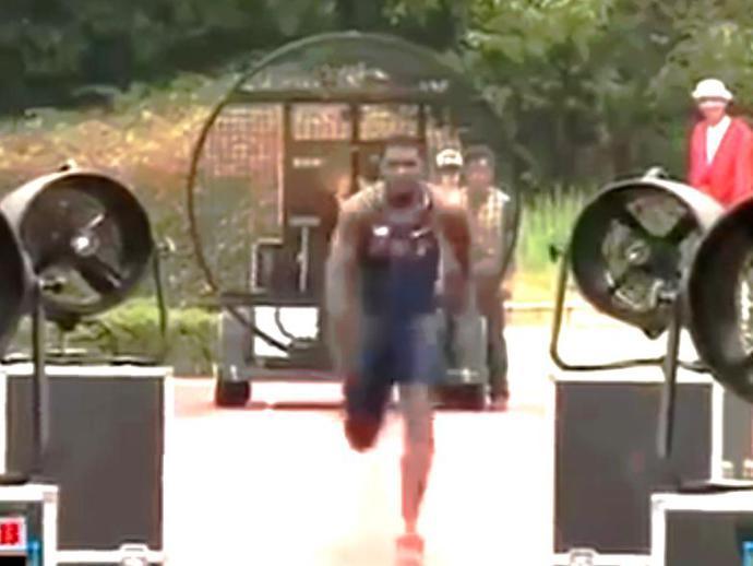 Gatlin bate recorde de Bolt (com ajuda de ventiladores)