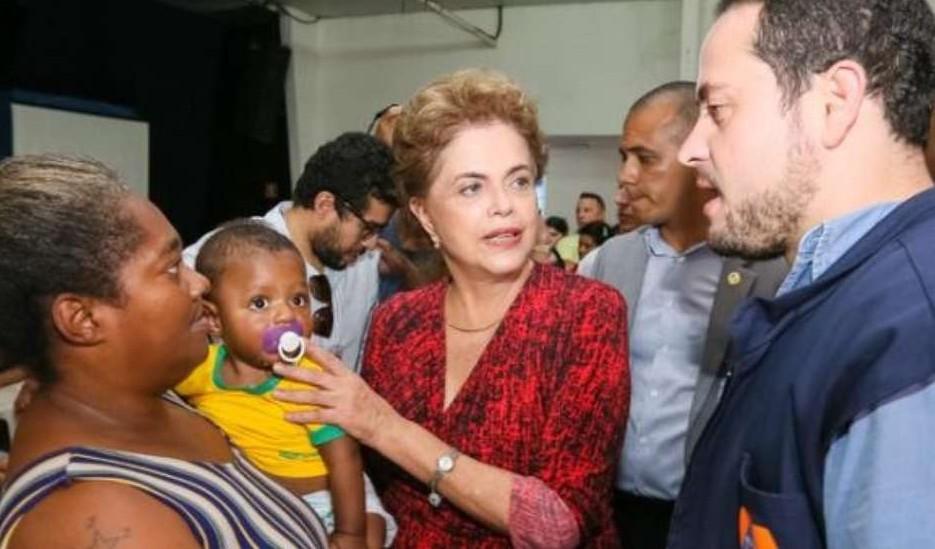 Dilma pede paz nas manifestações deste domingo