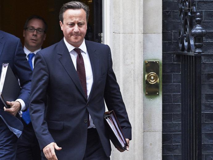 Em carta aberta, Cameron diz que sair da UE seria a autodestruição da Grã-Bretanha