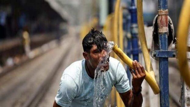 Onda de calor mata 70 pessoas na Índia
