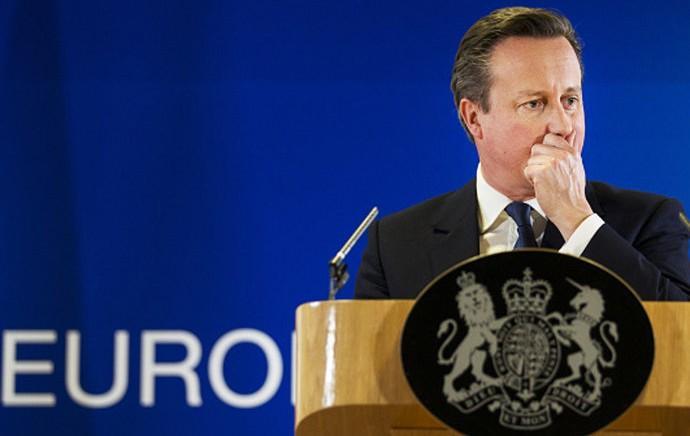 Afetado pelos 'Panama Papers', Cameron anuncia nova lei contra evasão fiscal