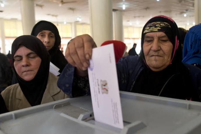 Síria tem eleições legislativas em áreas controladas pelo regime