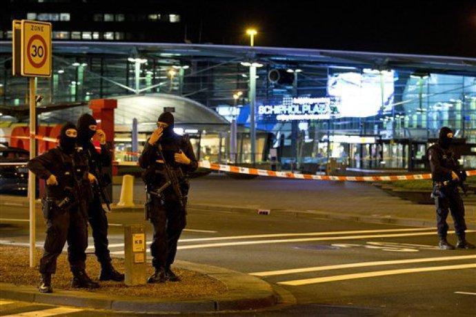 Aeroporto de Amsterdã é evacuado após alerta de 'situação suspeita'