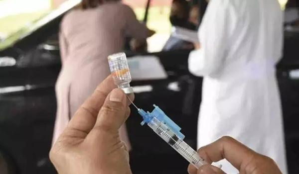 Imunização contra covid avança em Campo Grande; confira locais de vacinação