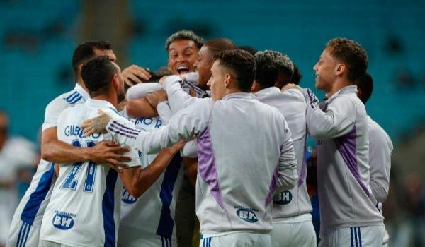 Confronto entre Cruzeiro x Cuiabá fecha rodada do Brasileirão