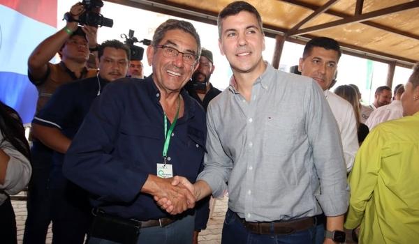 Prefeito Nelson Cintra de Porto Murtinho tem encontro com o presidente eleito do Paraguai