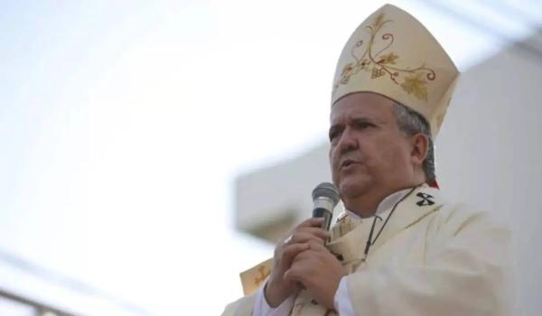 Com dívida milionária, arquidiocese faz 'vaquinha' e rifa de apartamento após sofrer golpe