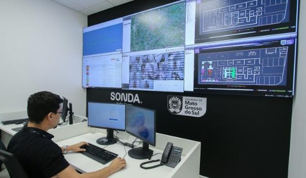 Com tecnologia e conectividade, Governo do Estado inaugura centro de operações da Infovia Digital