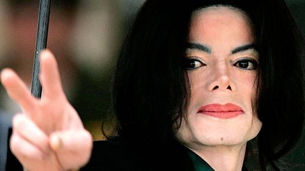 Sobrinhos de Michael Jackson processam site por caso de assédio