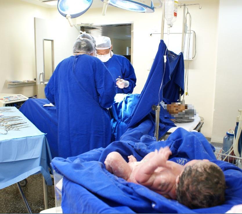 Mães poderão ter presença de doulas em salas de parto