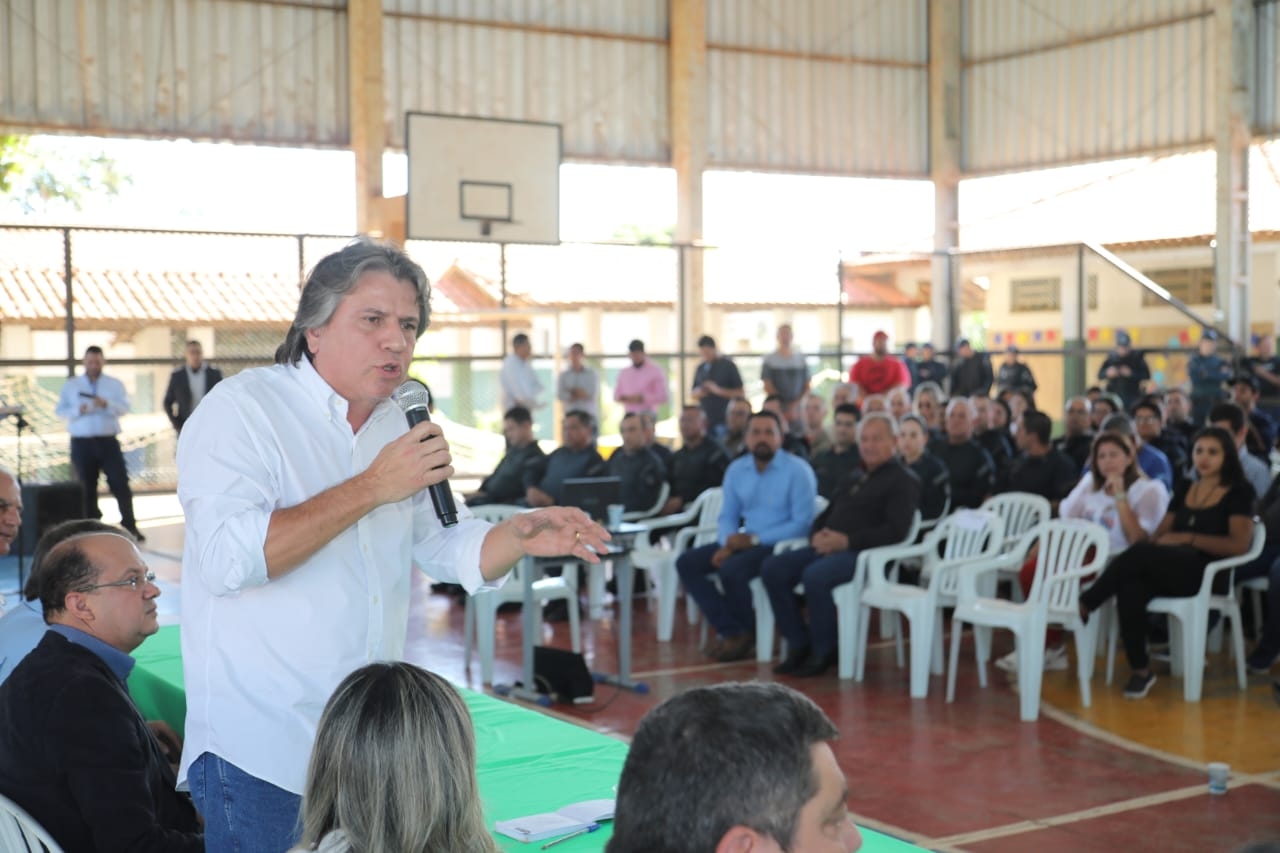 Secretário Pedro Caravina fez questão de participar da Escuta Social