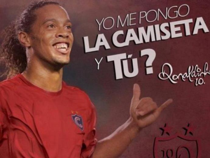 Ronaldinho Gaúcho jogará amistoso por equipe da segunda divisão do Peru