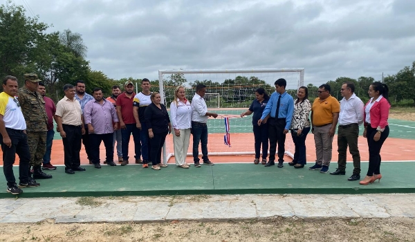Prefeitura de Murtinho participa de inauguração de Quadra Poliesportiva na Escola Capitão Marcial Ramires em Carmelo Peralta