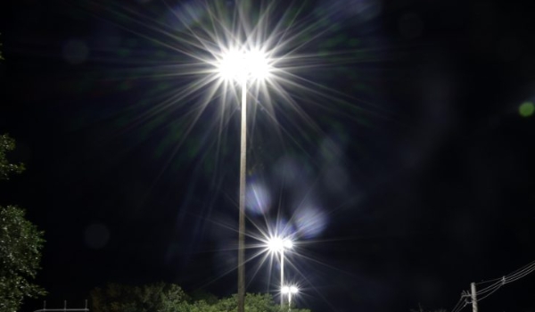 Estado sustentável: Governo de MS leva iluminação de LED solar para rodovia e avenida em Santa Rita e Japorã