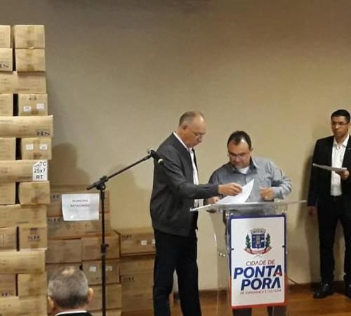 Prefeitura de Caracol recebe Seringas de Parceria com empresa