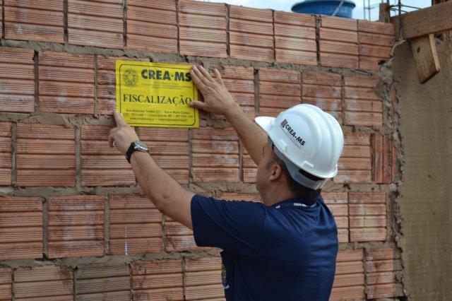 Crea fiscalizará 2,3 mil obras e empresas em 36 cidades