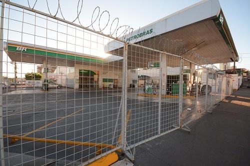10 postos de combustíveis fecham em 60 dias