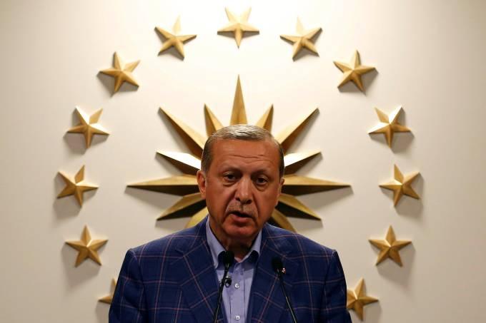 Turquia impõe tarifas a produtos importados dos Estados Unidos