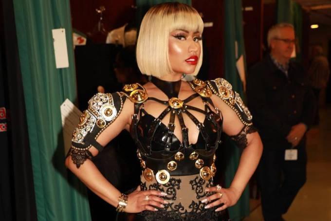 Ex-namorado de Nicki Minaj acusa cantora de esfaqueá-lo