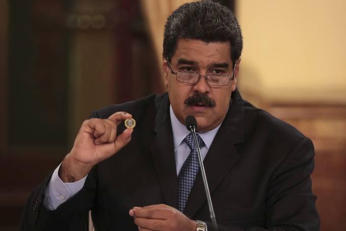 Cortar zeros não acaba com inflação da Venezuela