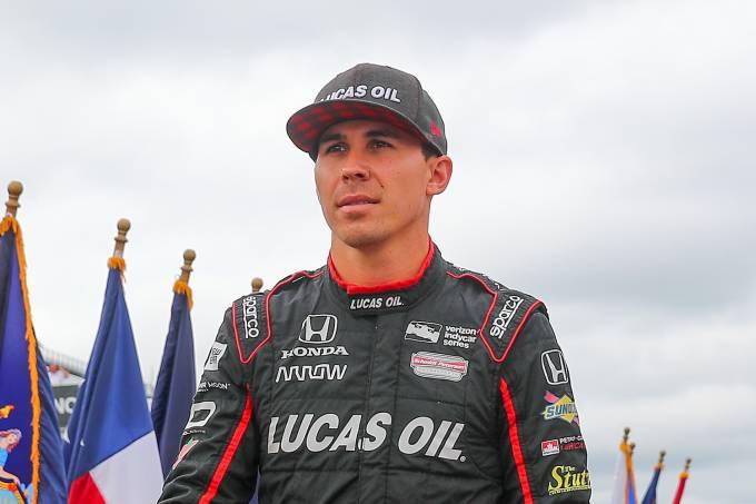 Vídeo: piloto da F-Indy sofre múltiplas fraturas em grave acidente