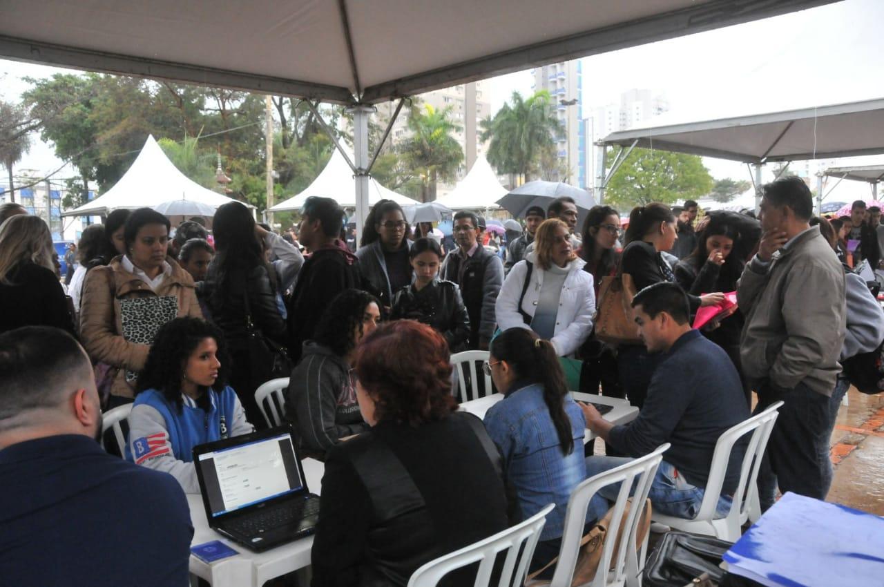 Empresas oferecem mais de 800 vagas em Campo Grande