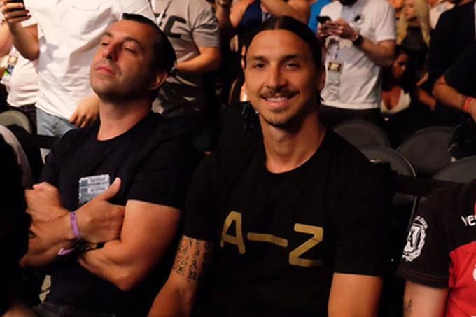 Marca de roupas de Ibrahimovic tem prejuízo de R$ 92 milhões e fecha