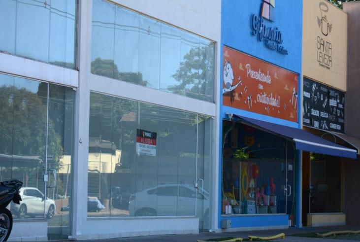 Capital tem queda de até 50% na venda de imóveis comerciais