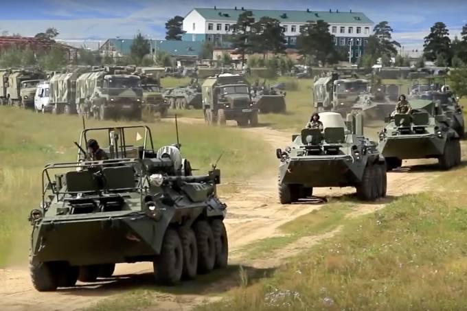 Rússia exibe potência militar com maior exercício de sua história