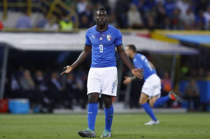 Jornal revela peso de Balotelli, dispensado pela seleção italiana