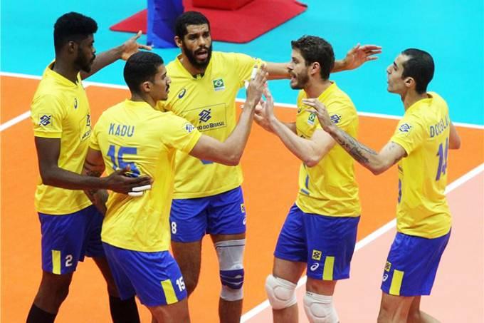 Seleção masculina de vôlei vence Egito em estreia no Mundial