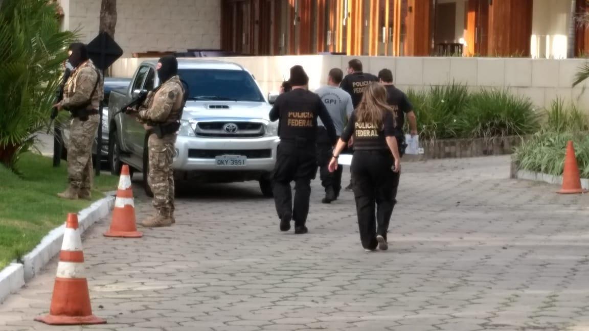 Operação expõe policiais como facilitadores do contrabando