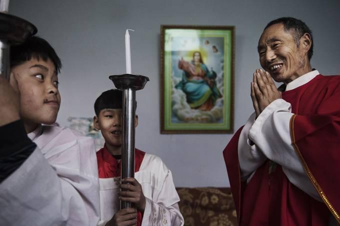 Igreja Católica da China jura lealdade ao Partido Comunista