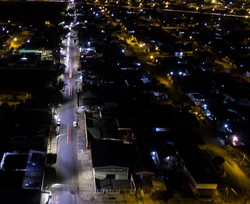 Três empresas são selecionadas para fornecer lâmpadas de LED