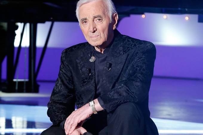 Morre o cantor francês Charles Aznavour, aos 94 anos