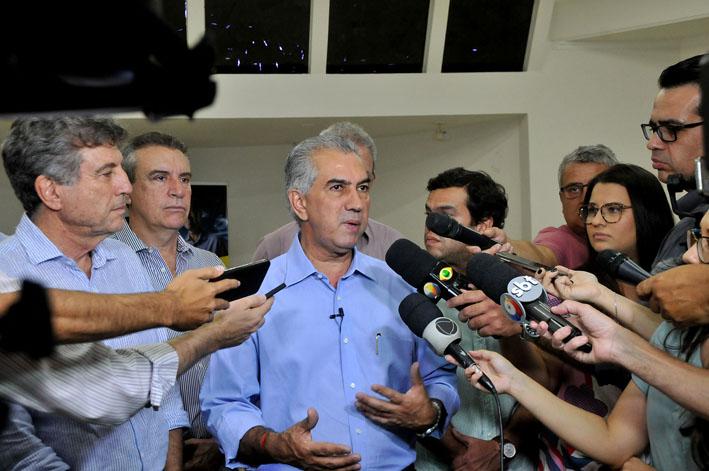 Azambuja confirma apoio a Bolsonaro para 2º turno