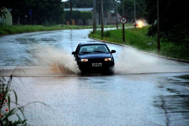Em 13 dias, choveu em Campo Grande quase o esperado para o mês todo