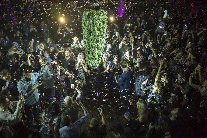 Uso recreativo da maconha é liberado no Canadá