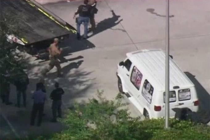 Polícia dos EUA prende suspeito por envio de explosivos