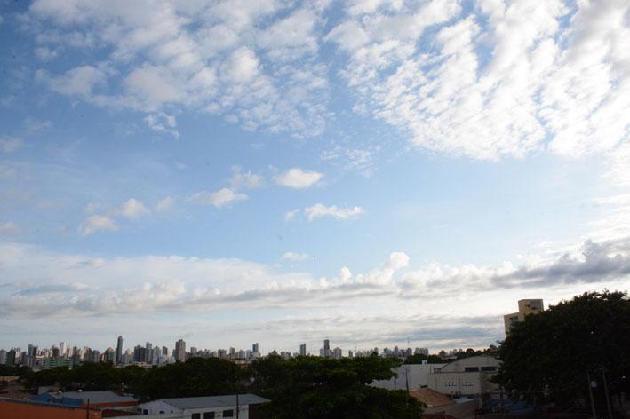 Semana começa com previsão de chuva e trovoadas isoladas em MS