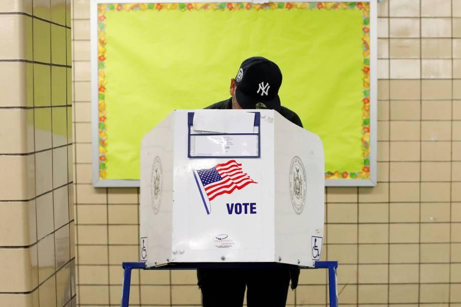 Maconha, aborto e salário mínimo em votação nas urnas americanas