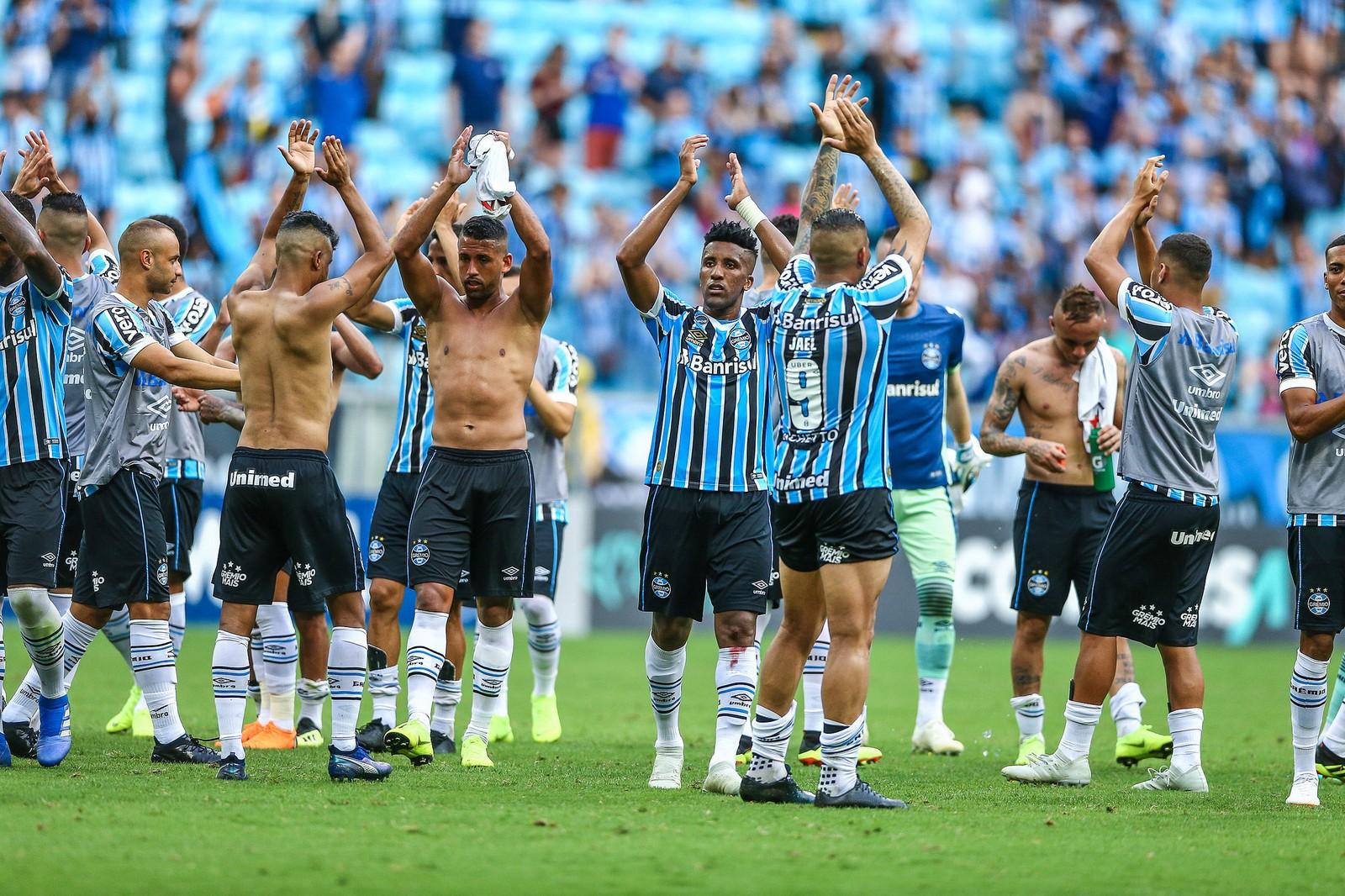 Grêmio sai atrás nos últimos quatro jogos na Arena e destaca força de reação