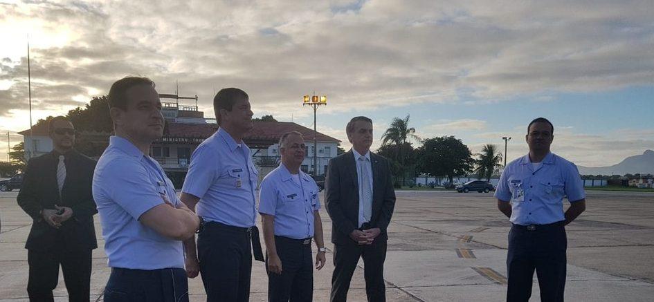 Bolsonaro chega em Brasília para novas reuniões