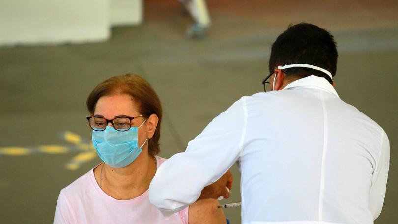 Cidade de SP vacina hoje pessoas com 50 e 51 anos