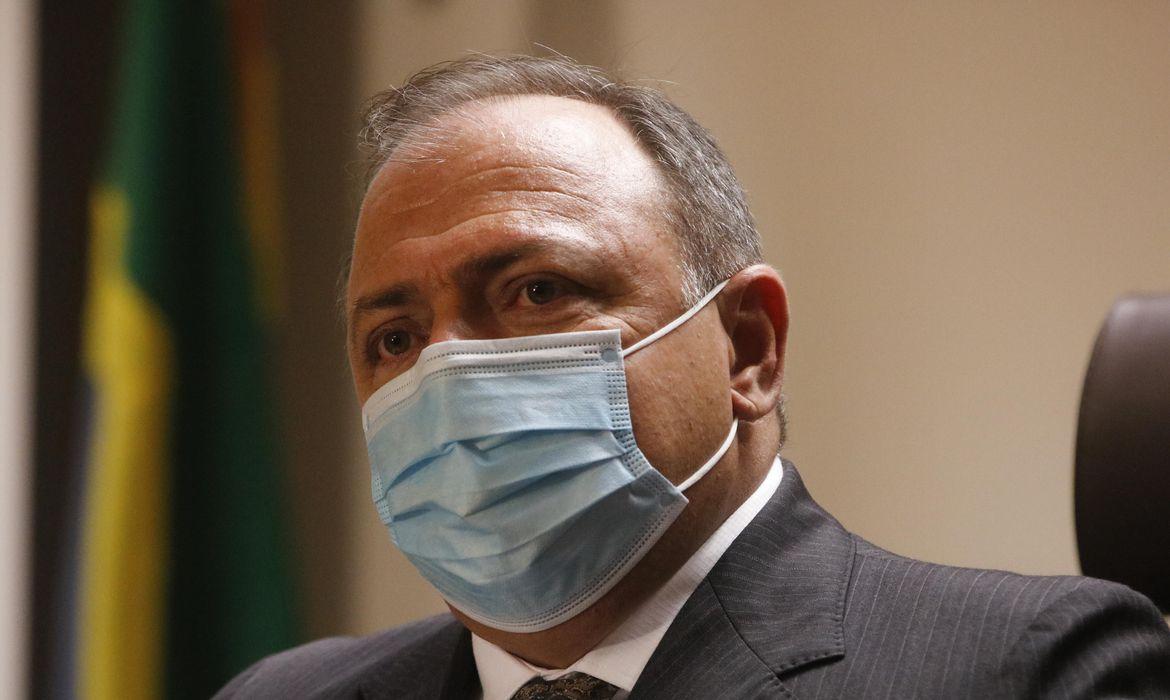 Vacinação começa hoje nos estados, diz Pazuello