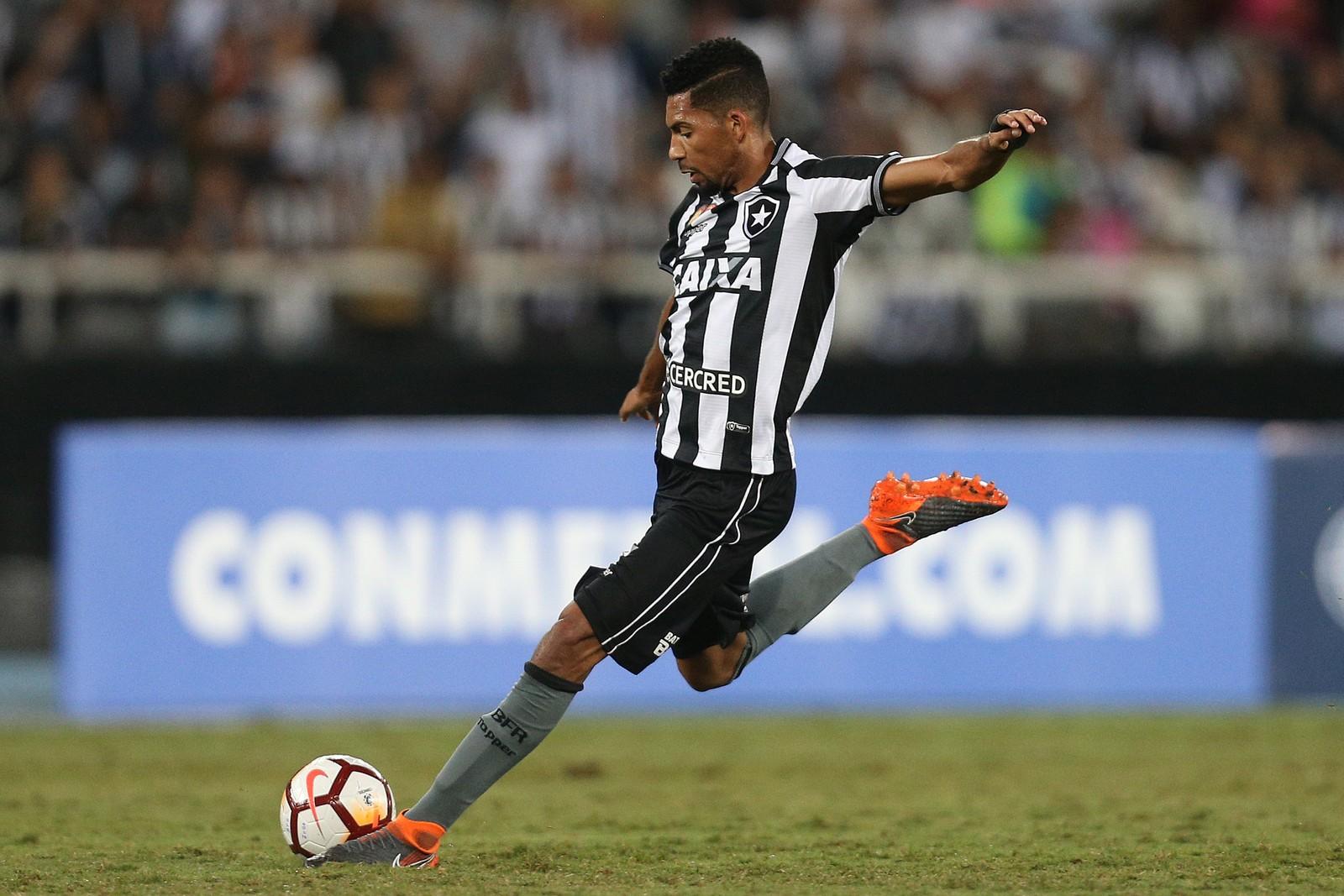 Palmeiras se aproxima de Matheus Fernandes por 5 anos, e Erik não deve ficar no Botafogo