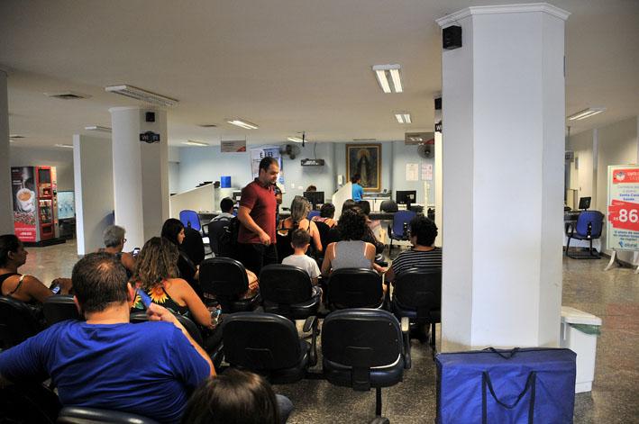 Santa Casa reduz atendimentos com greve de médicos