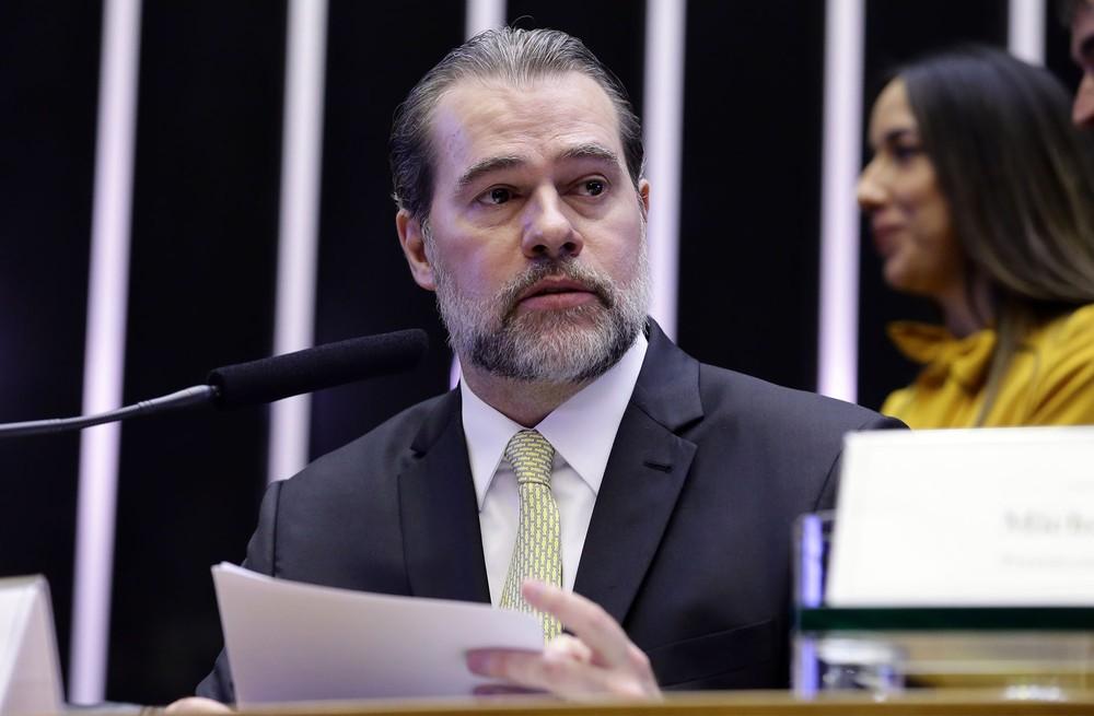 Toffoli derruba decisão que mandou soltar presos