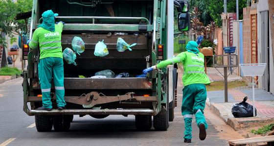 Coleta de lixo na Capital ficará suspensa durante festas do fim de ano