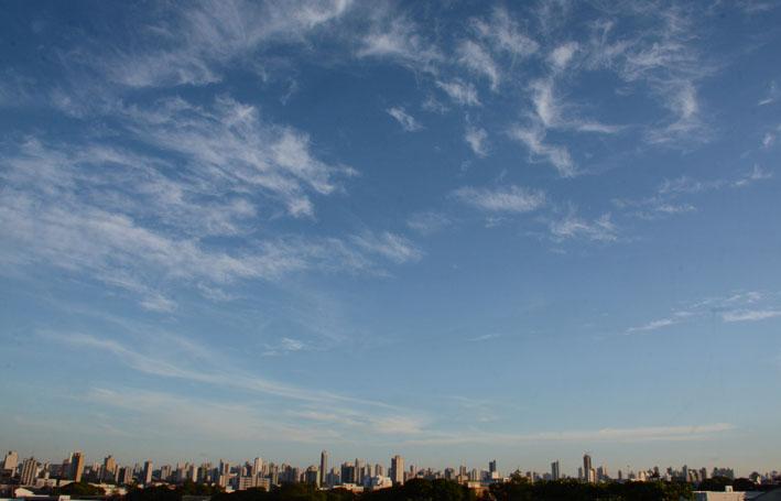 Calorão de 39°C predomina até na véspera de Natal, diz Inmet